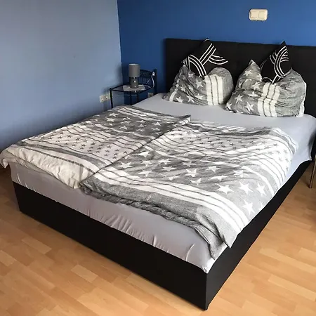 Sunset Bob Fuldatal לינה וארוחת בוקר פולדה